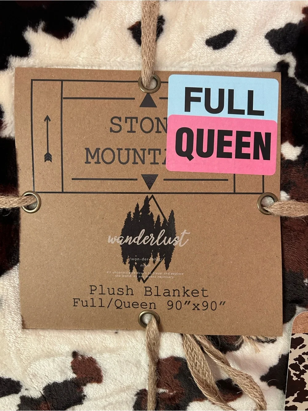 NEW Stone Mountain Full/Queen Cow Print Plush Throw Blanket 90”x90”